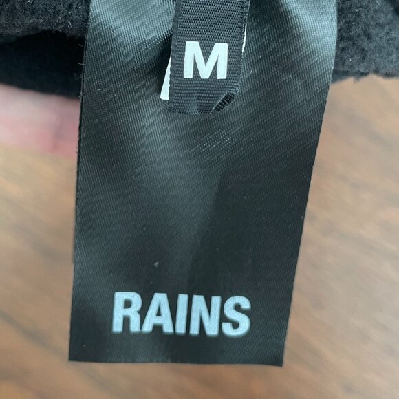 Rains Waterproof 100% Poly Gloves Green & Blk Touch Screen Compatible Unisex M/L - Picture 6 of 11